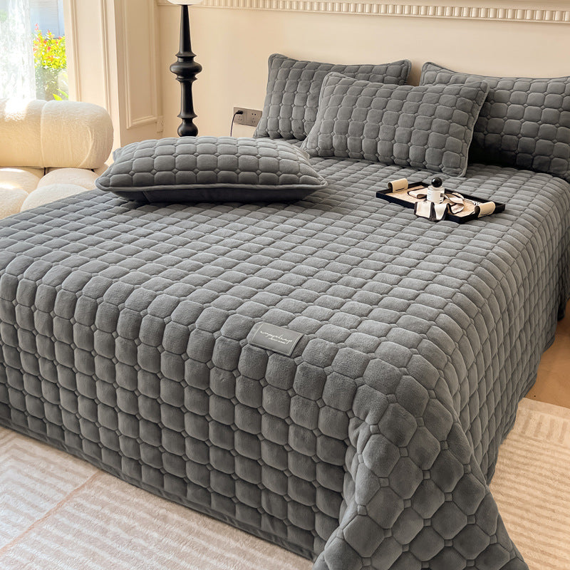 ComfiSquare - Weiche Tagesdecke im modernen Stil mit quadratischer Textur